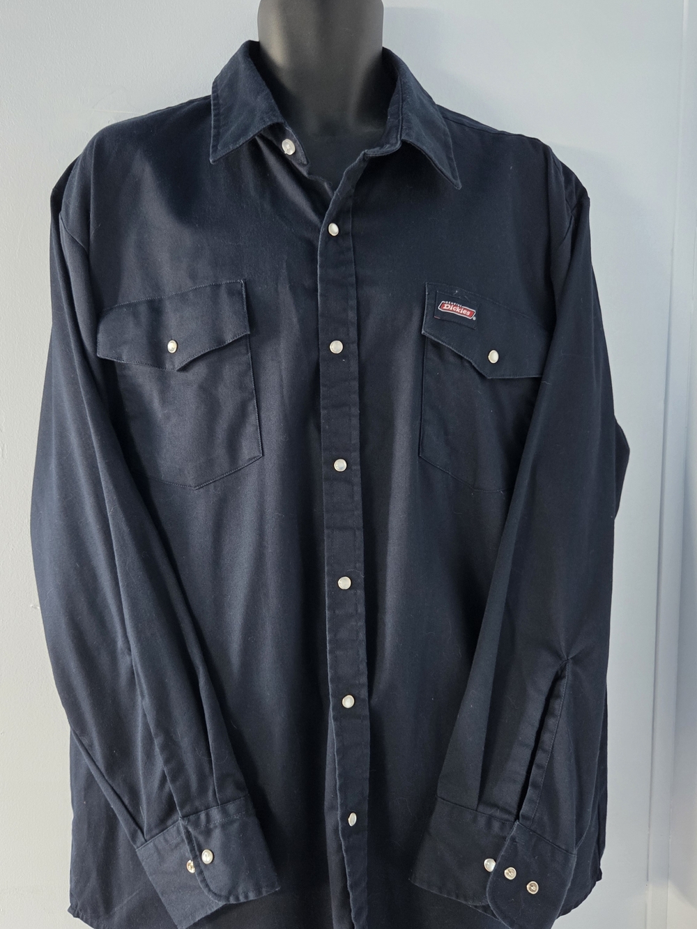 Dickies Men's Dark Navy Button-Front Work Shirt